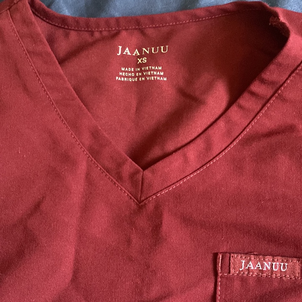 Scrub Top - Picture 3 of 3